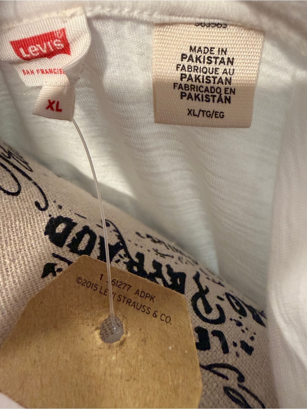 Levi’s White Slub Knit V-Neck Short Sleeve T-Shirt NWT XL - Picture 10 of 11